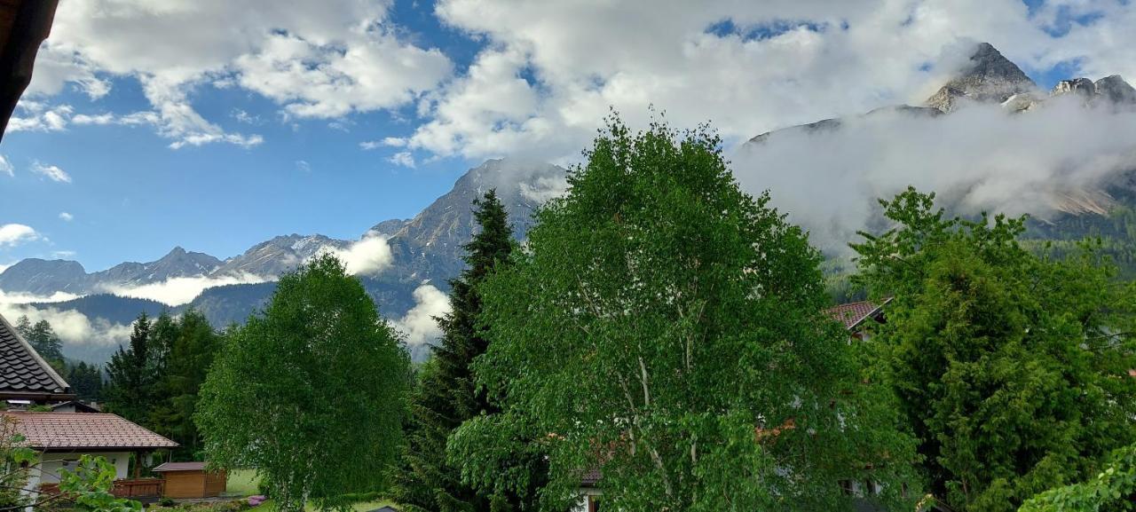 Haus Ida Lägenhet Ehrwald Exteriör bild
